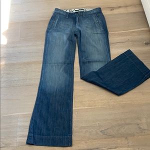 Medium wash, mid rise, wide leg jean